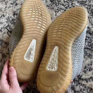 Adidas Yeezy boost 350 v2 fashion sneakers